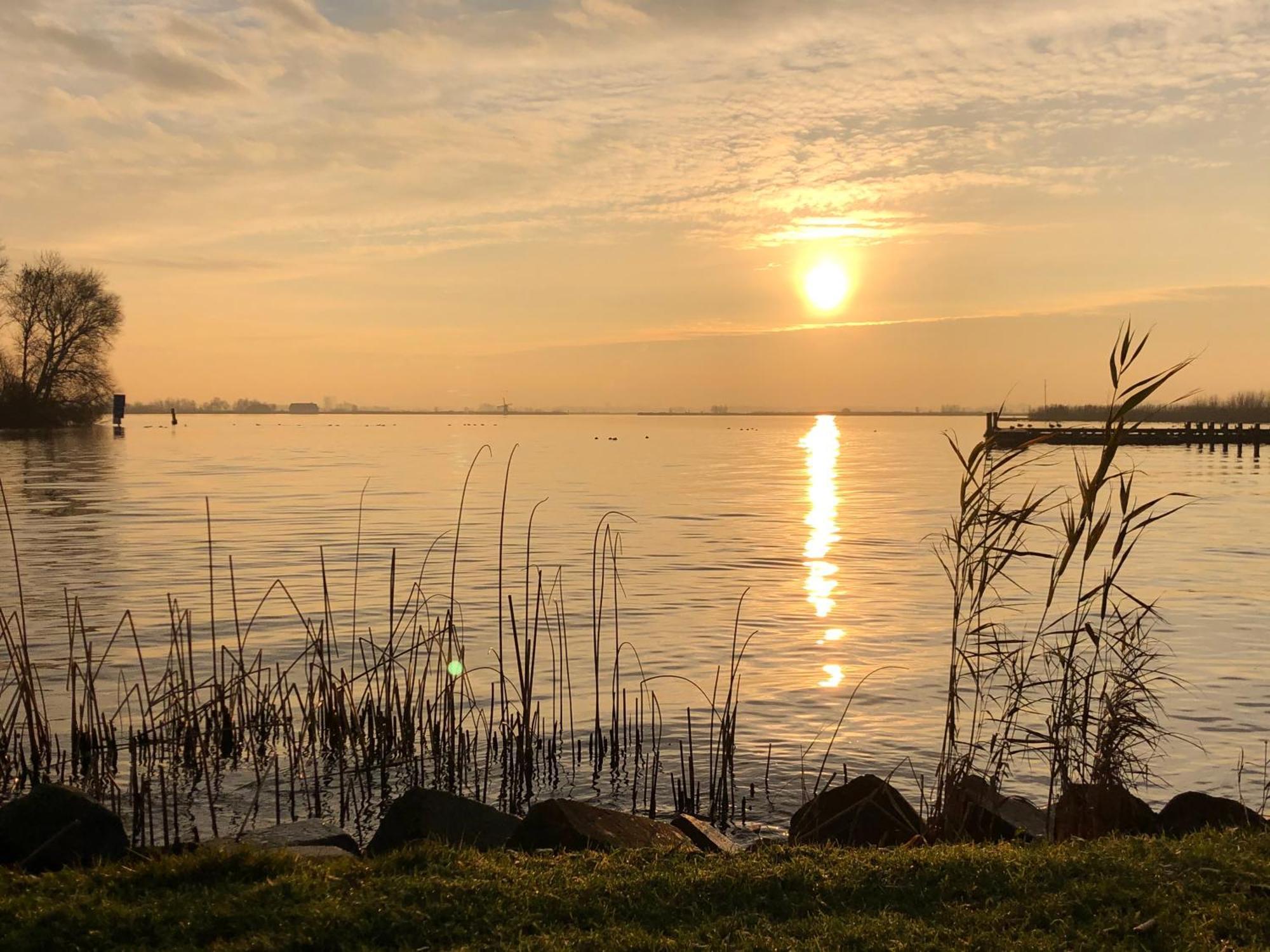 Glamping De Hof Van Eeden Warmond Esterno foto